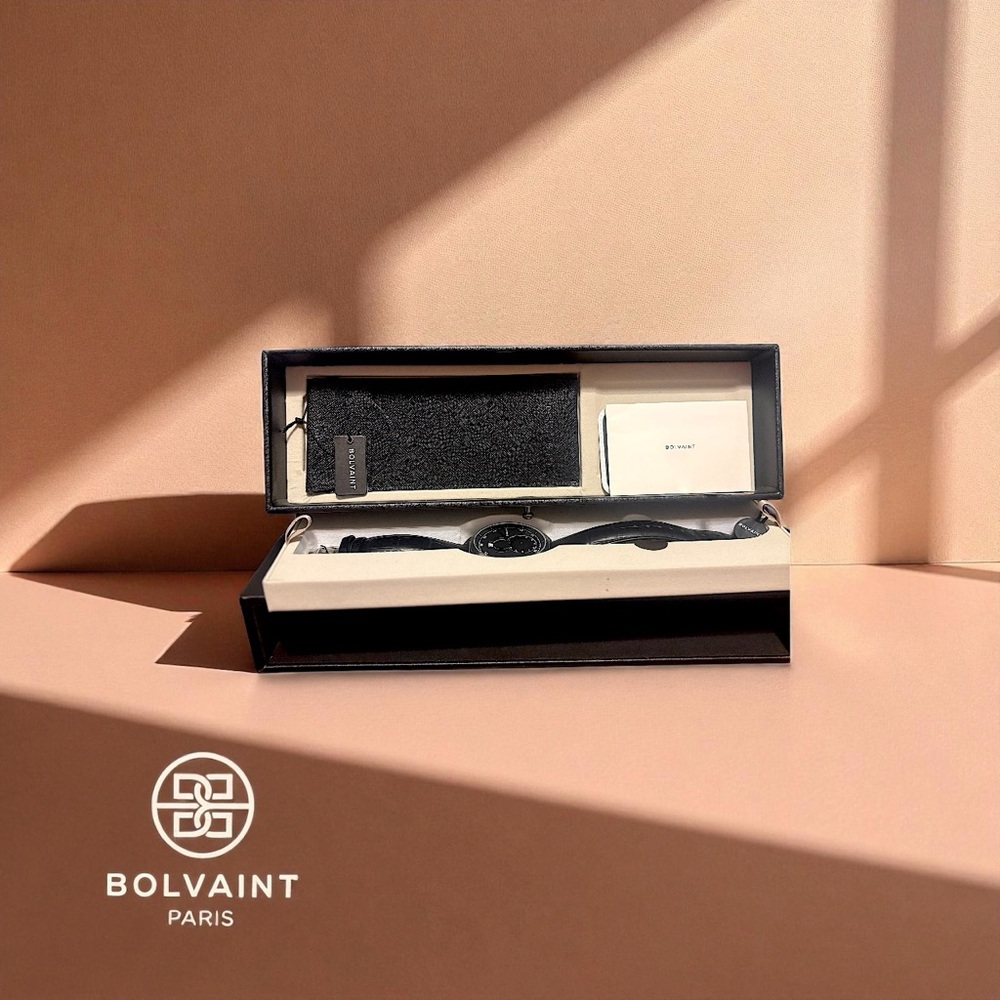 Bolvaint Boxed Watch - Picture 8 of 11